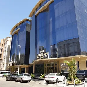 Vivid Plaza فندق